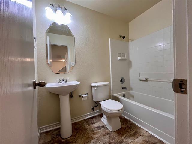 Building Photo - 7002 Wax Berry Dr