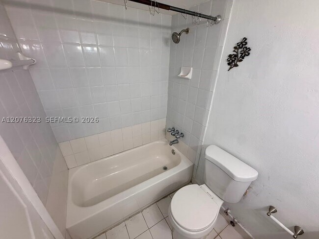 Building Photo - 1300 W 47th Pl