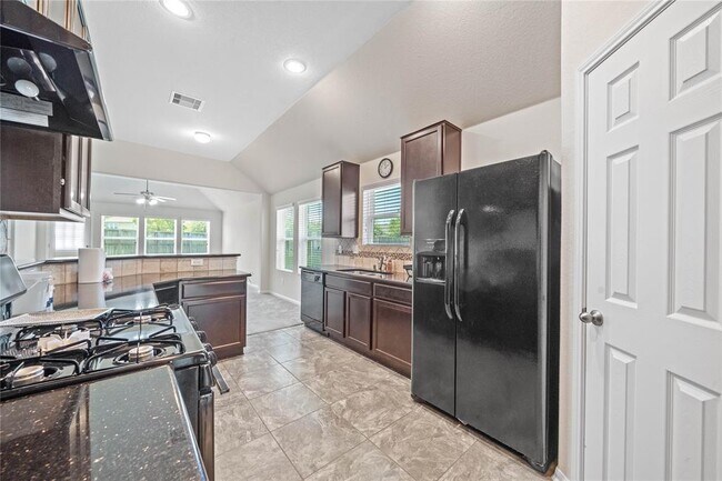 Building Photo - 17907 Acorn Fld Trl