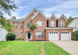 Building Photo - 3415 Fallowbrook Forest