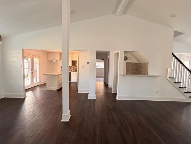 Building Photo - 3815 Redwood Falls Dr