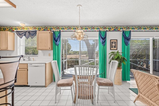 Building Photo - 2746 Linkside Dr