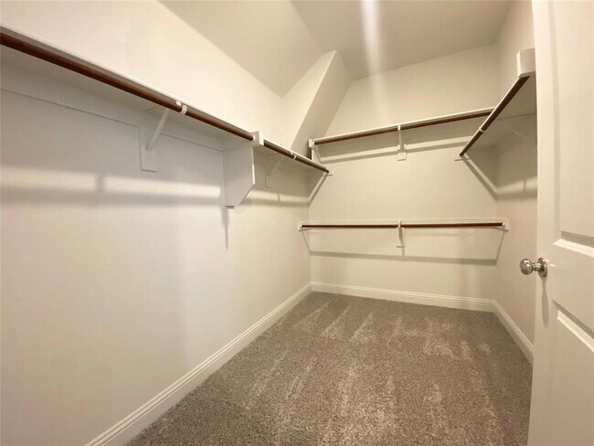 Building Photo - 3821 Bennett Trail