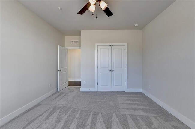 Building Photo - 1241 Waldon Xing