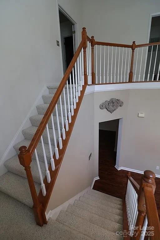 Building Photo - 10979 Princeton Village Dr