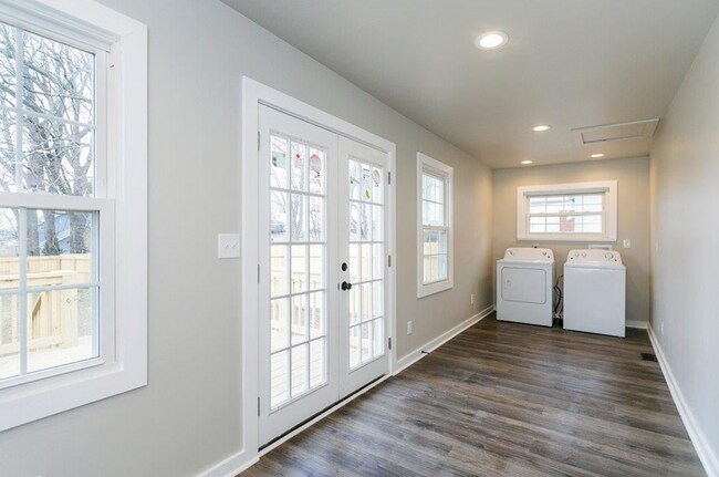 Building Photo - Adorable 3 bedroom 2 bath home for rent in Kenwick!