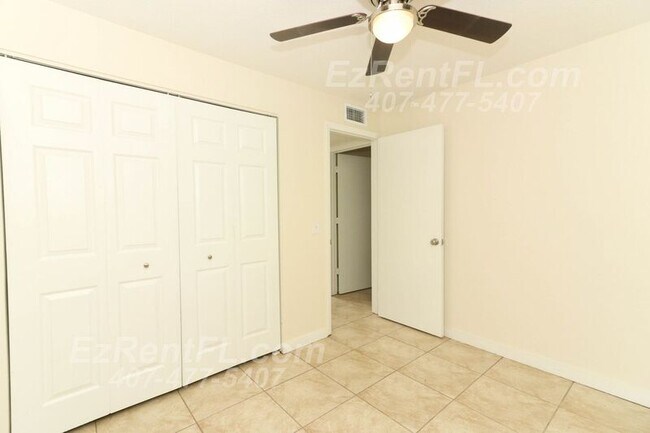 Building Photo - 5632 Lunsford Dr