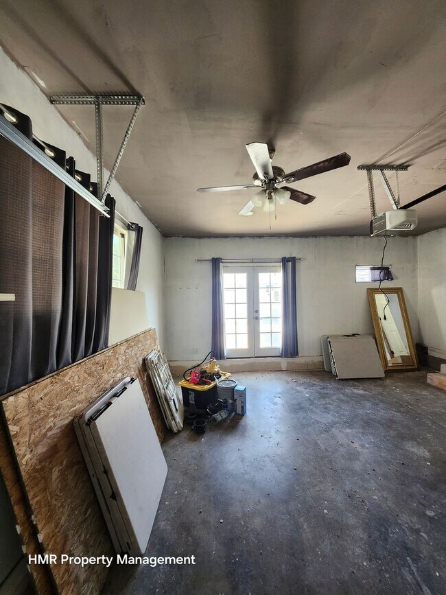 Building Photo - Newly Remodeled Home in Pomona