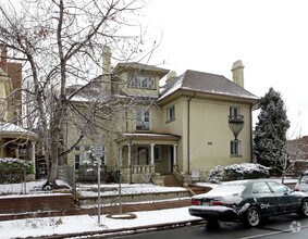 Building Photo - 1218 Washington