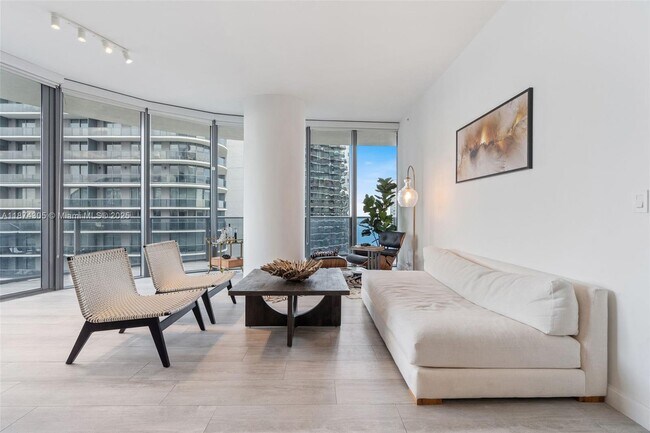 Building Photo - 45 SW 9th St