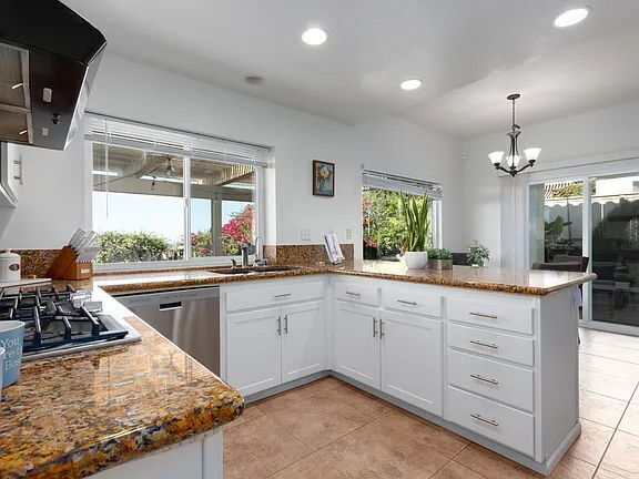Building Photo - NO MIN CREDIT SCORE REQUIRED, BK OKAY, PAS...