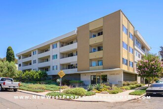Building Photo - Renovated Banker's Hill 2 Bedroom at Laure...