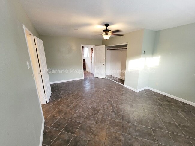 Building Photo - 734 Williamson Ave