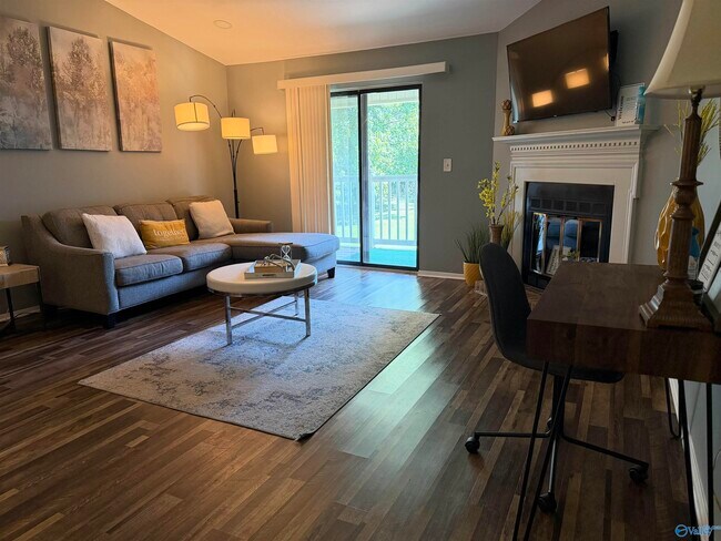 Building Photo - 6622 Willow Pointe Dr NW
