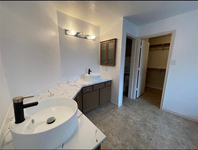 Primary Photo - 21338 Hadrian Dr