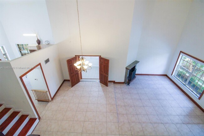 Building Photo - 12370 SW 96th St