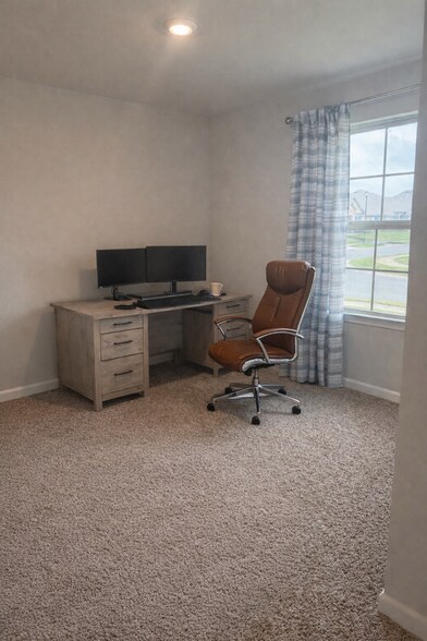 Building Photo - 3753 Barn Owl Dr