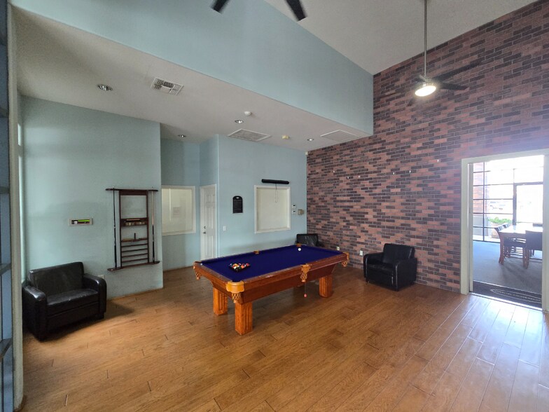 Building Photo - 3302 N 7th St