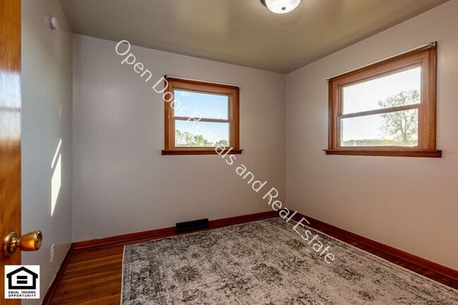 Building Photo - 6242 Co Rd 36