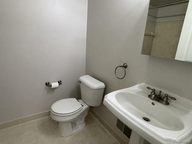 Building Photo - 49777 Hidden Valley Dr