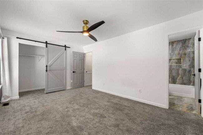 Building Photo - 732 Jamestown Crossing