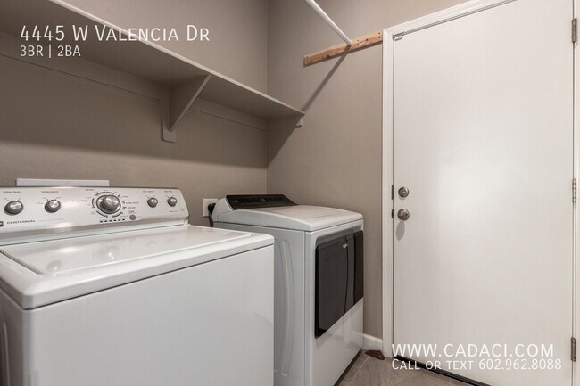 Building Photo - 4445 W Valencia Dr