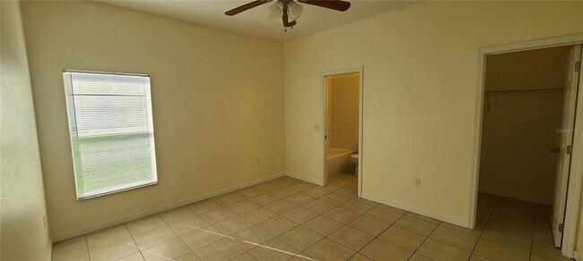 Building Photo - 328 Baccarat Ct