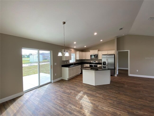 Building Photo - 4764 SW 139th Ln
