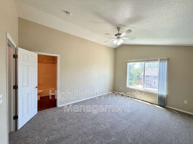 Building Photo - 183 Mesa St