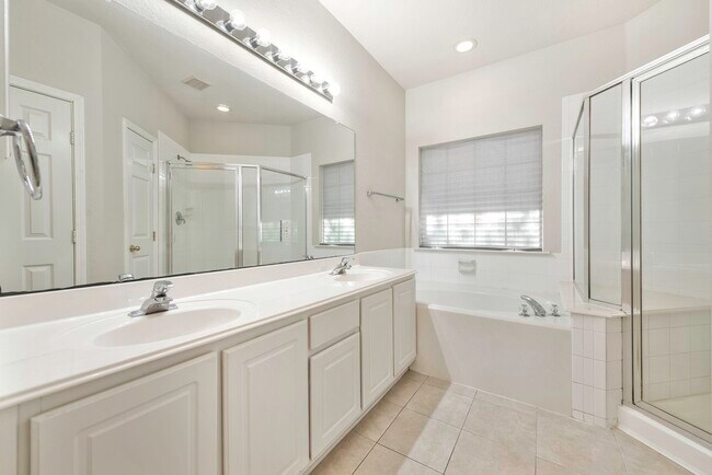 Building Photo - 99 E Greenhill Terrace Pl