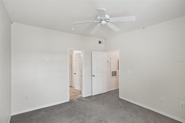 Building Photo - 23580 Walden Center Dr