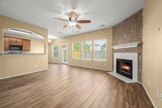 Building Photo - 18310 Melissa Springs Dr