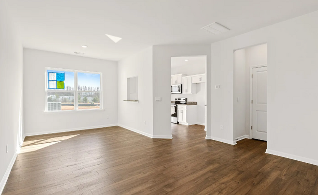 Building Photo - 759 Embark Cir