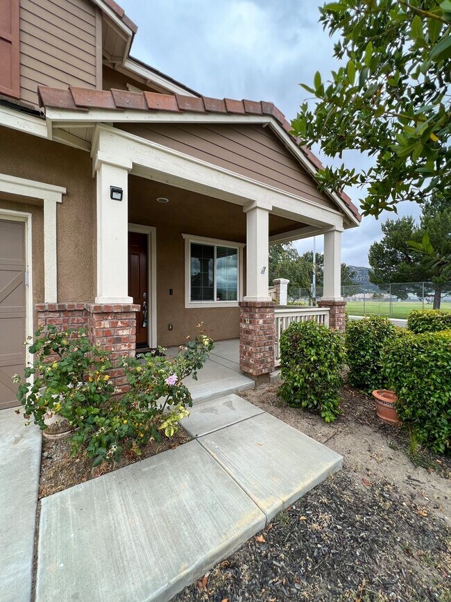 Building Photo - COMING SOON! Beautiful Redhawk home locate...