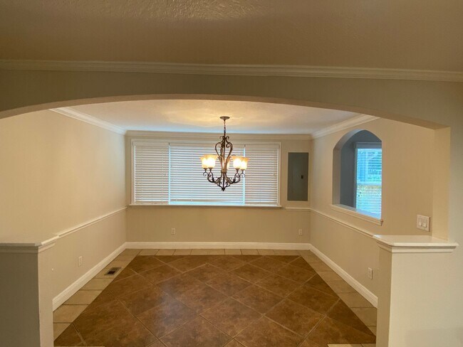 Building Photo - Charming 3 Bed, 3 Bath Home in Lake Davis/...
