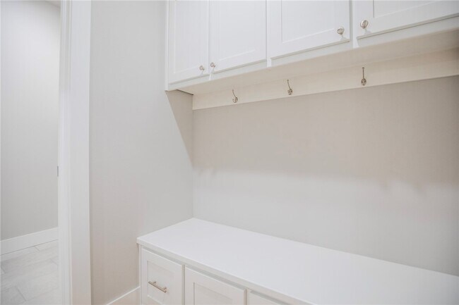 Building Photo - 1039 SEABORN WAY