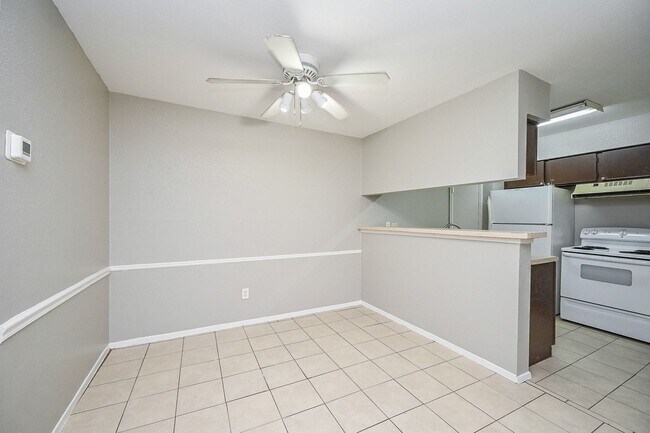 Building Photo - 16303 Lyons School Rd