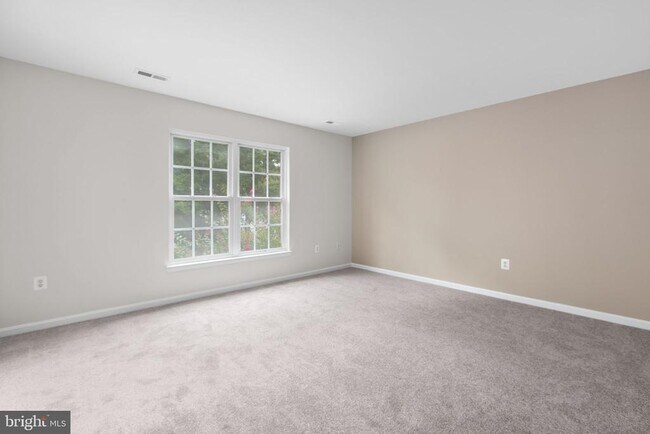 Building Photo - 17575 Deweys Run Ln