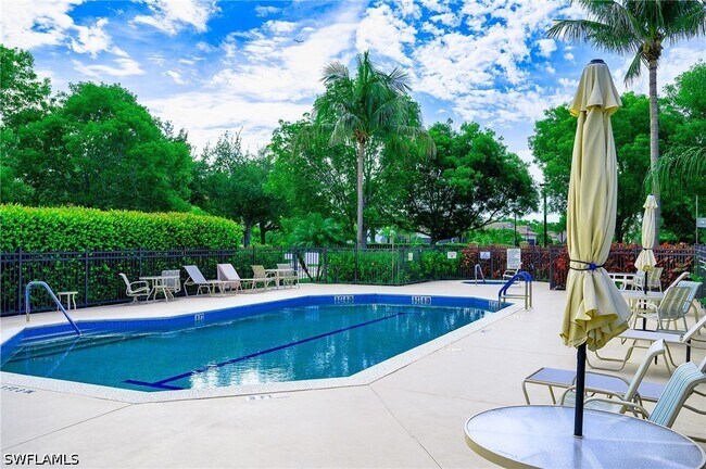 Building Photo - 26700 Rosewood Pointe Dr