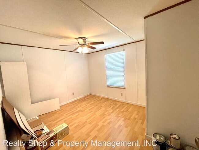 Building Photo - 3 br, 2 bath House - 109 Dogwood Lane