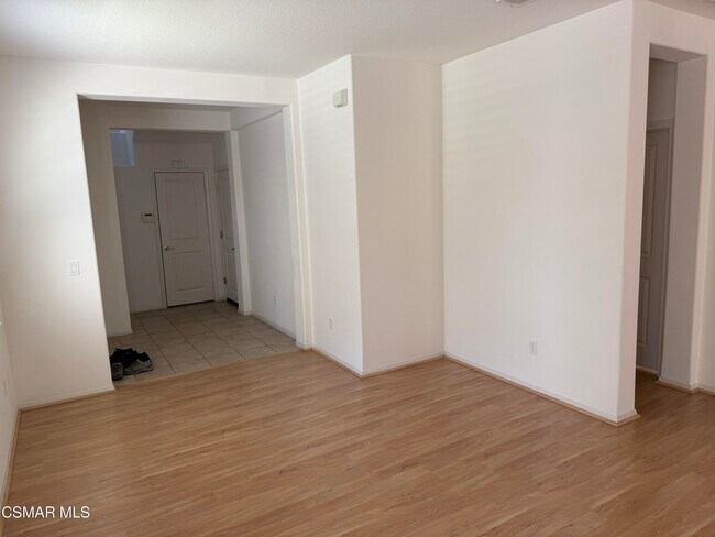 Building Photo - 600 Clearwater Creek Dr