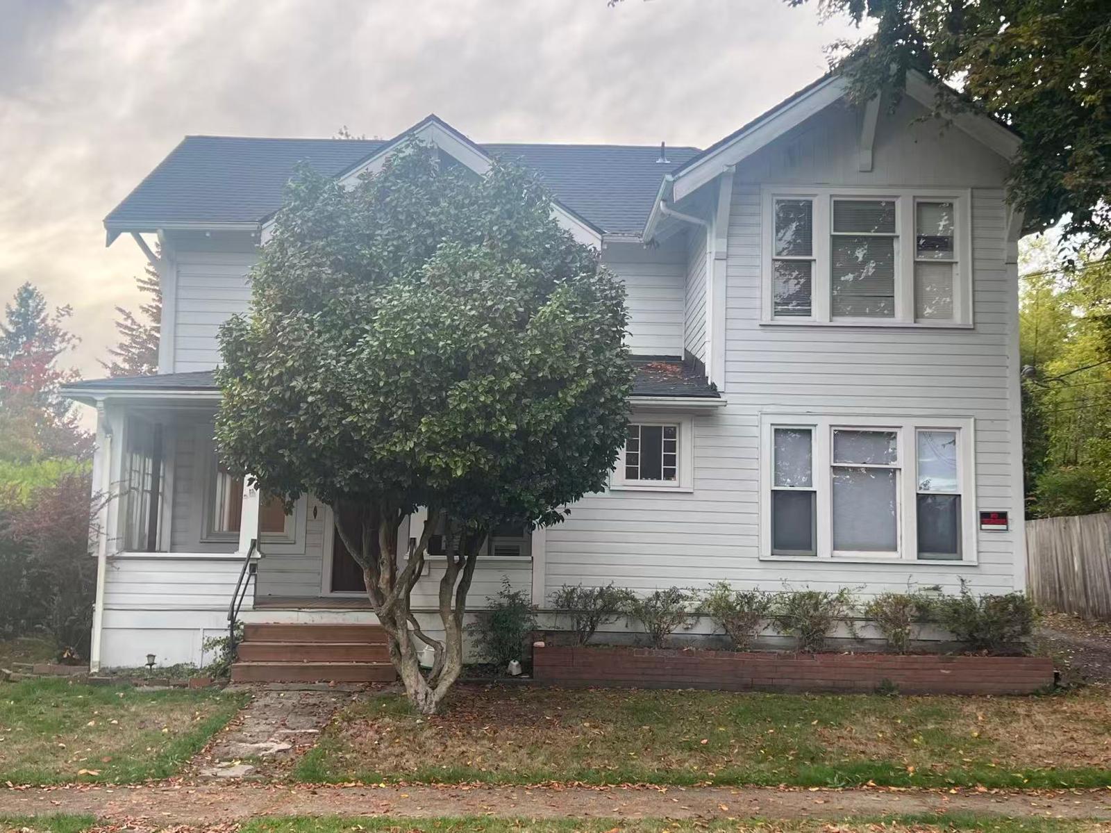 Building Photo - 322 Avenue A