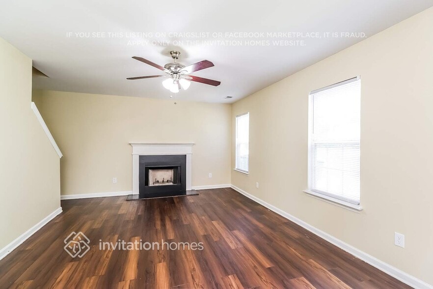 Building Photo - 7007 Hidden Creek Dr