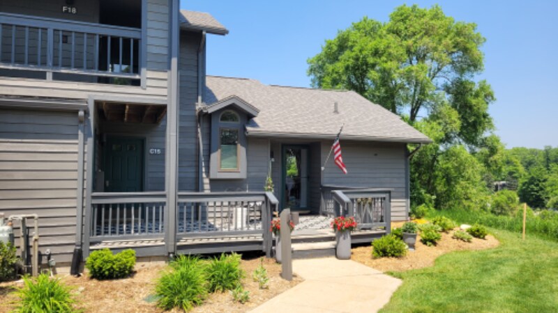 Primary Photo - 4300 winged foot