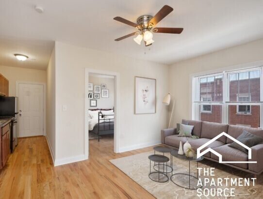 Building Photo - 849 W Cornelia Ave