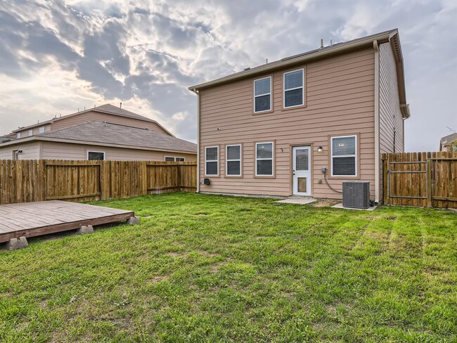 Building Photo - 1533 Treeta Trail