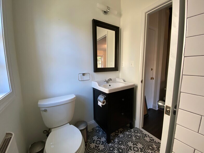 Bathroom - 108 N Patrick St