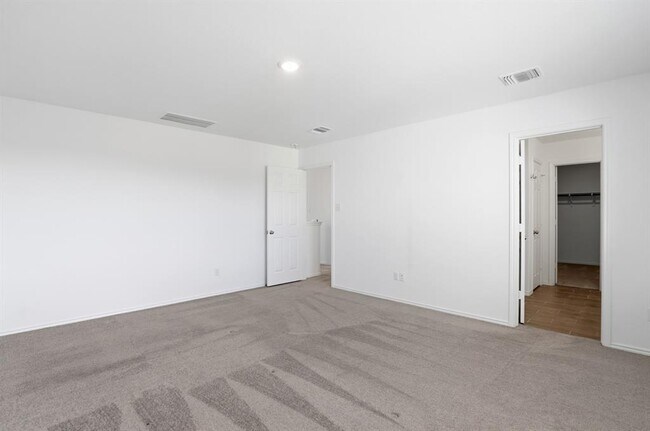 Building Photo - 1625 Brimhurst Dr