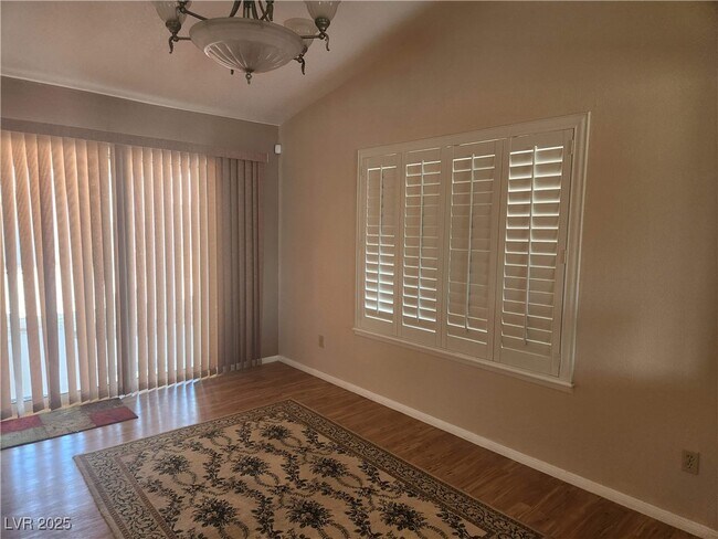 Building Photo - 380 E Happy Canyon Rd