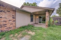 Building Photo - 2505 E Princeton St